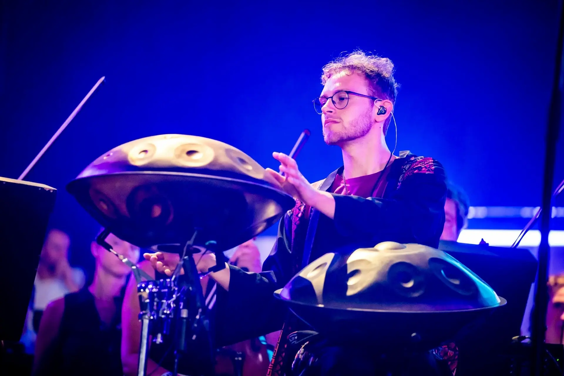 Dunya EP full band performance