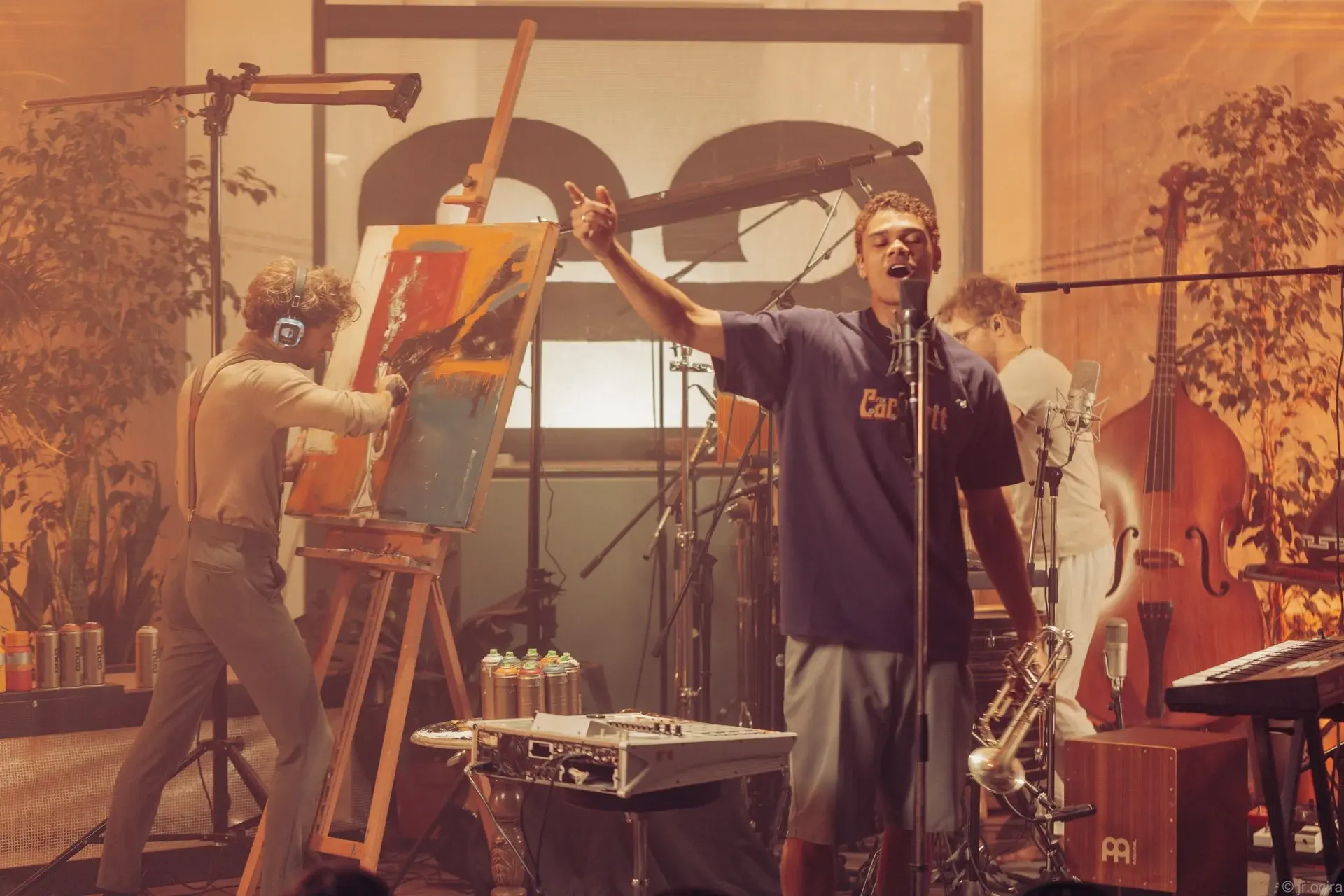 TROY x Koné duo performance